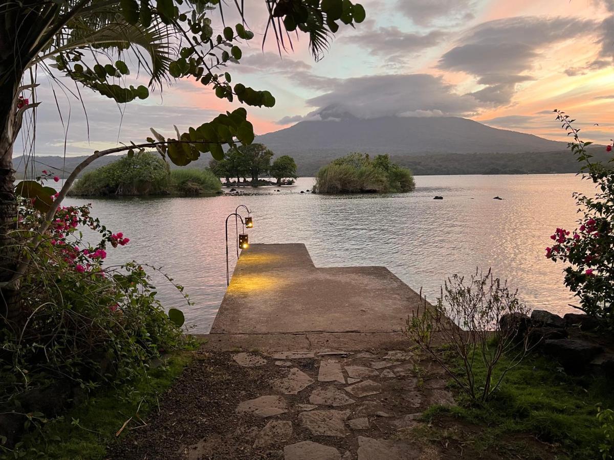 Isleta El Espino Hotel Isletas de Granada ภายนอก รูปภาพ